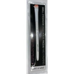 Wet N Wild Small Eyeshadow Brush Cruelty Free Vegan Set of 2